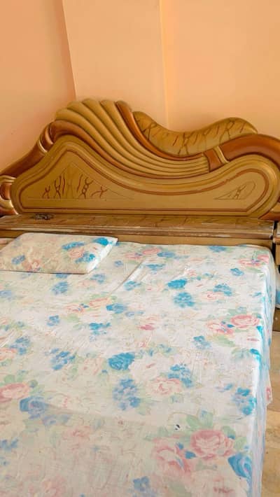 Bedroom Set | King Size Bed | 3 Door Cupboard & Dressing Table