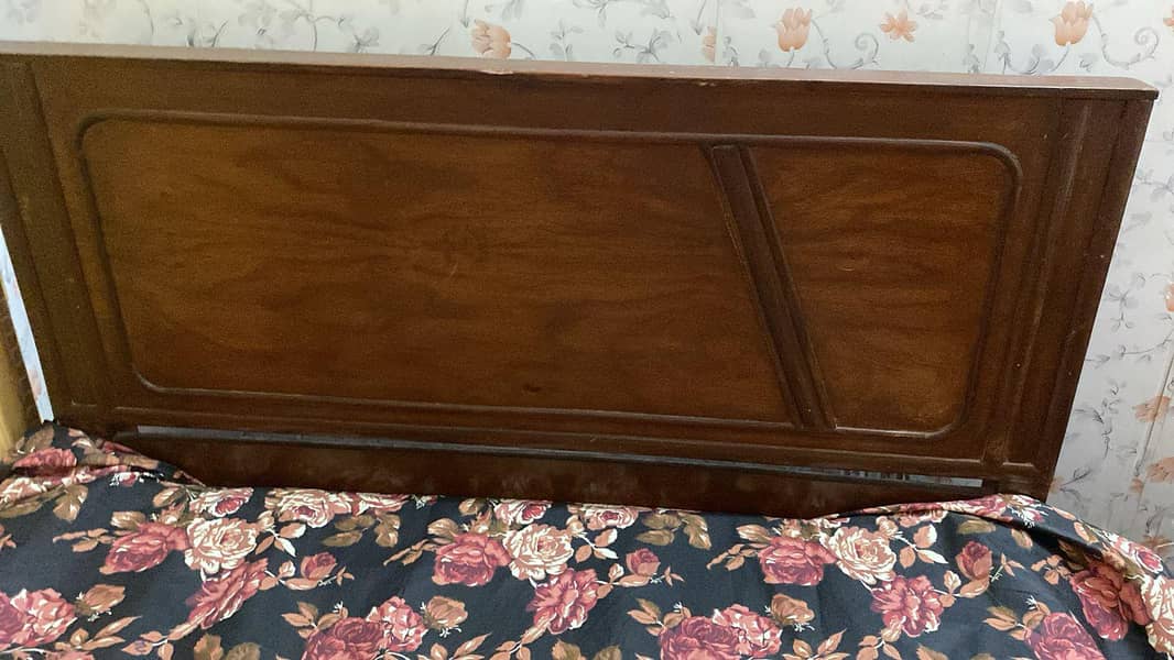 two single beds 0