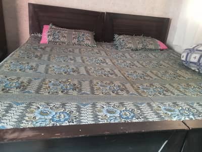 2 x single  bed good condition