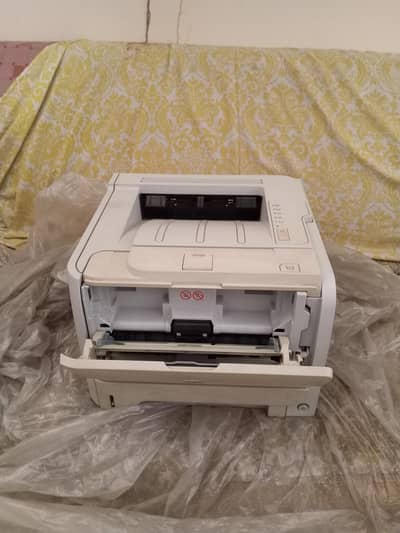 hp laser jet p2035 printer