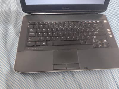i5 3230 laptop 3rg generation 4/512ssd 2.5 ghanta battery timing