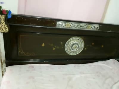 bed reasonable price mai