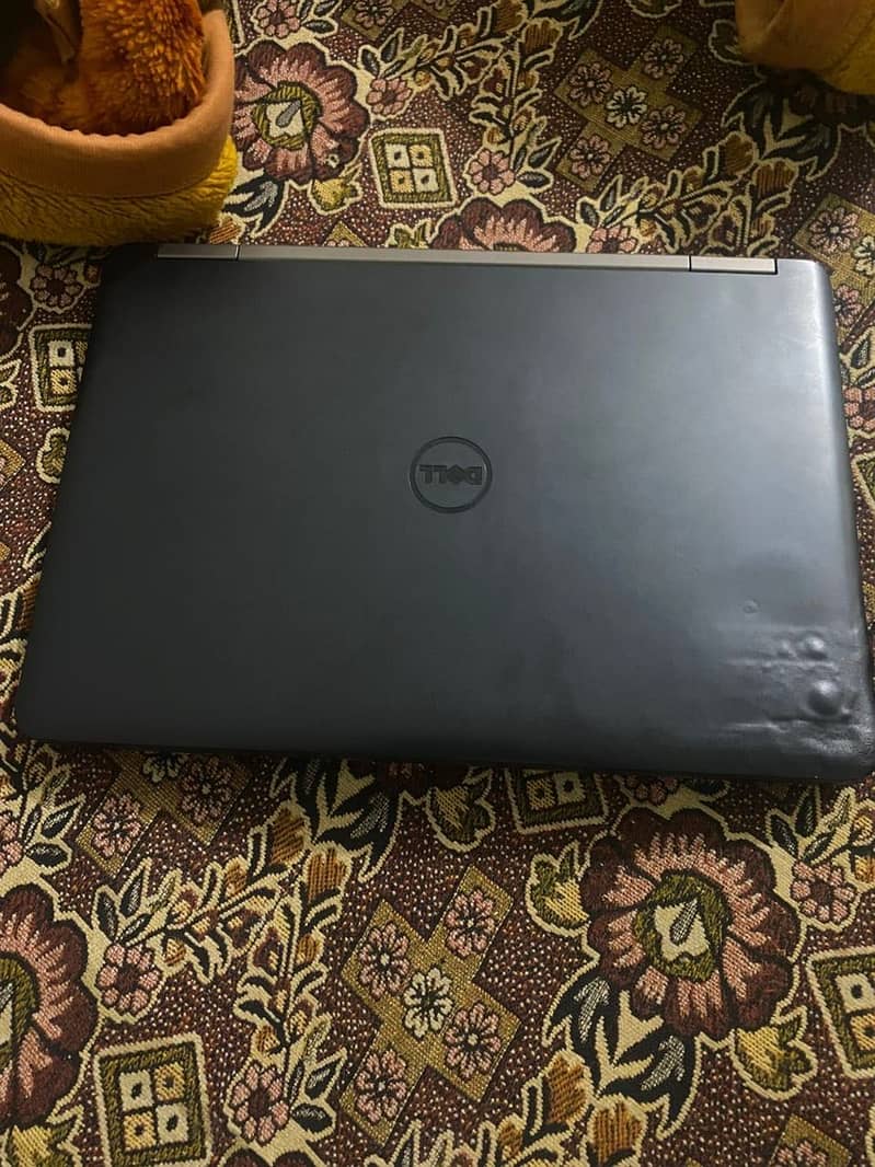Dell latitude E5440 0