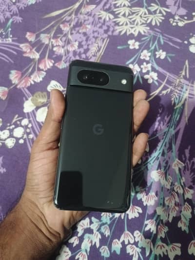 Google Pixel 8