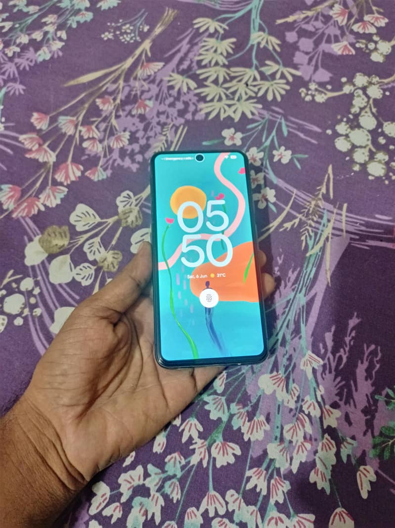 Google Pixel 8 1