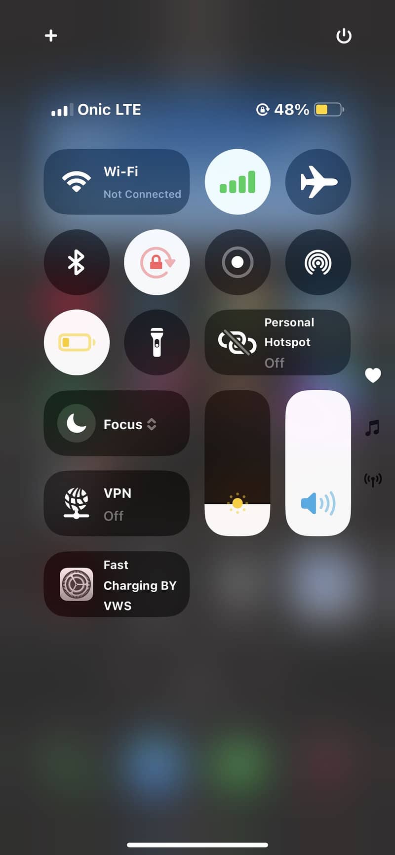 Apple iPhone XS Max E Sim working 4