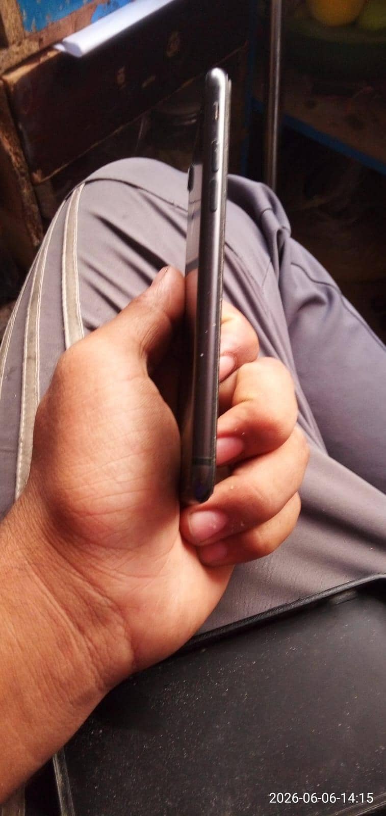 Apple iPhone 7 3