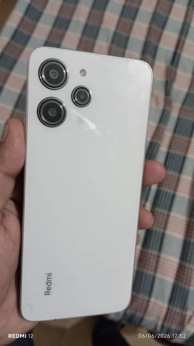 Xiaomi Redmi 12
