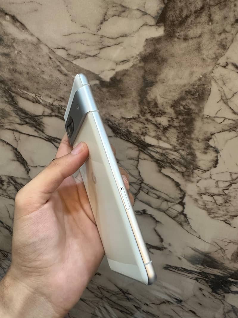 Google Pixel 7 3