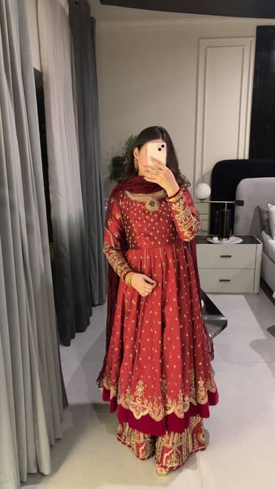 Red frock full heavy work
