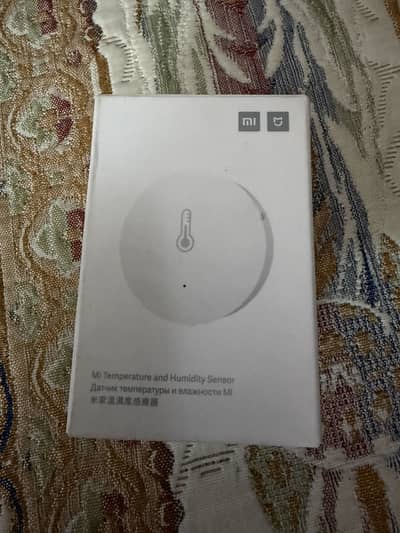 Mi Temperature and Humidity Sensor