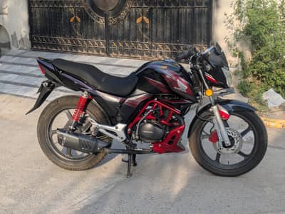 Honda CB 150F 2017