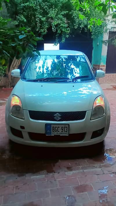 Suzuki Swift 2007 Model 25 Registered