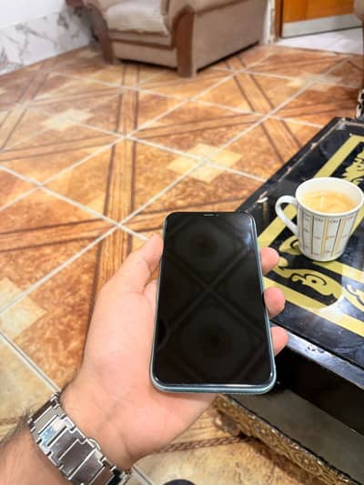 Apple iPhone 11