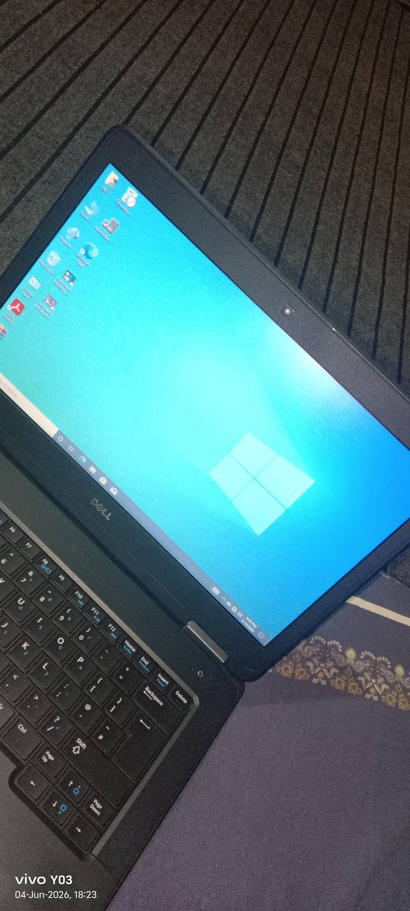 Laptop 2