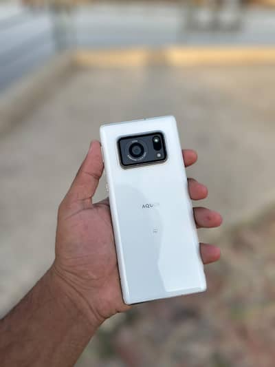 AQUOS R6 Exchange possible