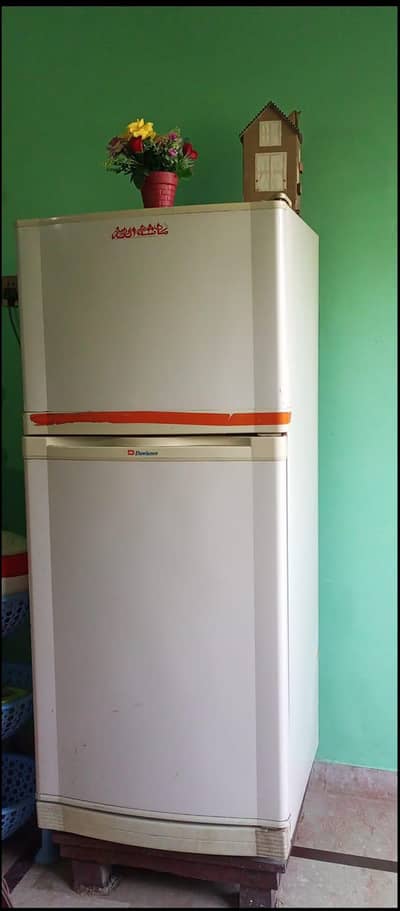 Dawlance old Fridge for Sale (Working Cooling)