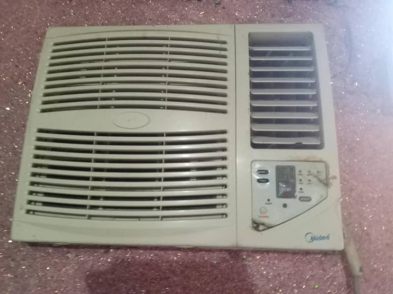0.75 window ac good condition good working 0