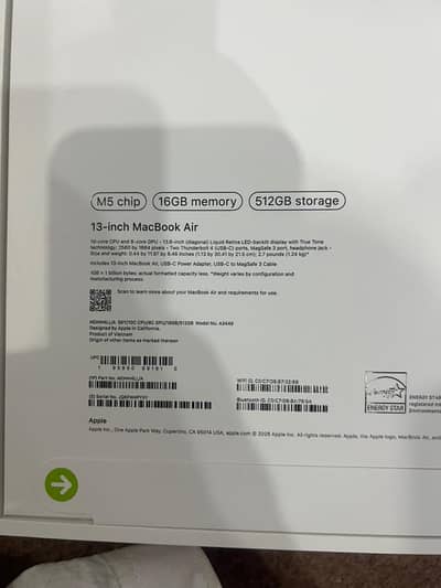 Macebook M5 chip 16 512