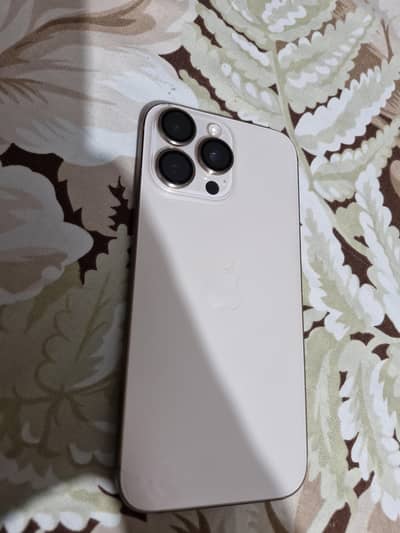 Apple iPhone 16 Pro Max