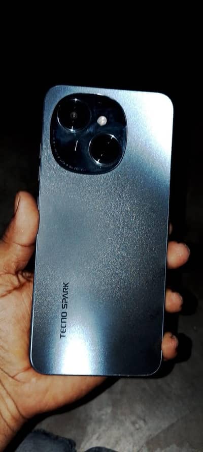 Tecno Spark Go 1