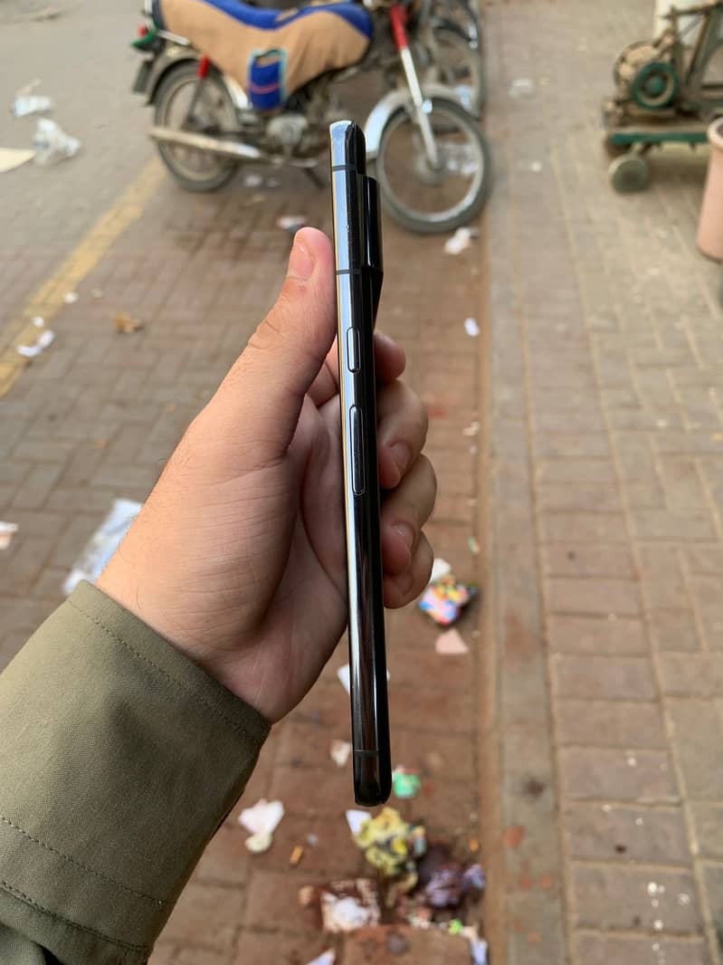 Google pixel 8 pro 5
