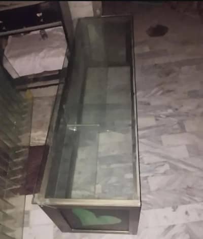 Counter and laystand for sale