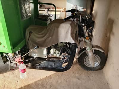Lal Din Loader Rickshaw Hydraulic Jack Wala 200cc