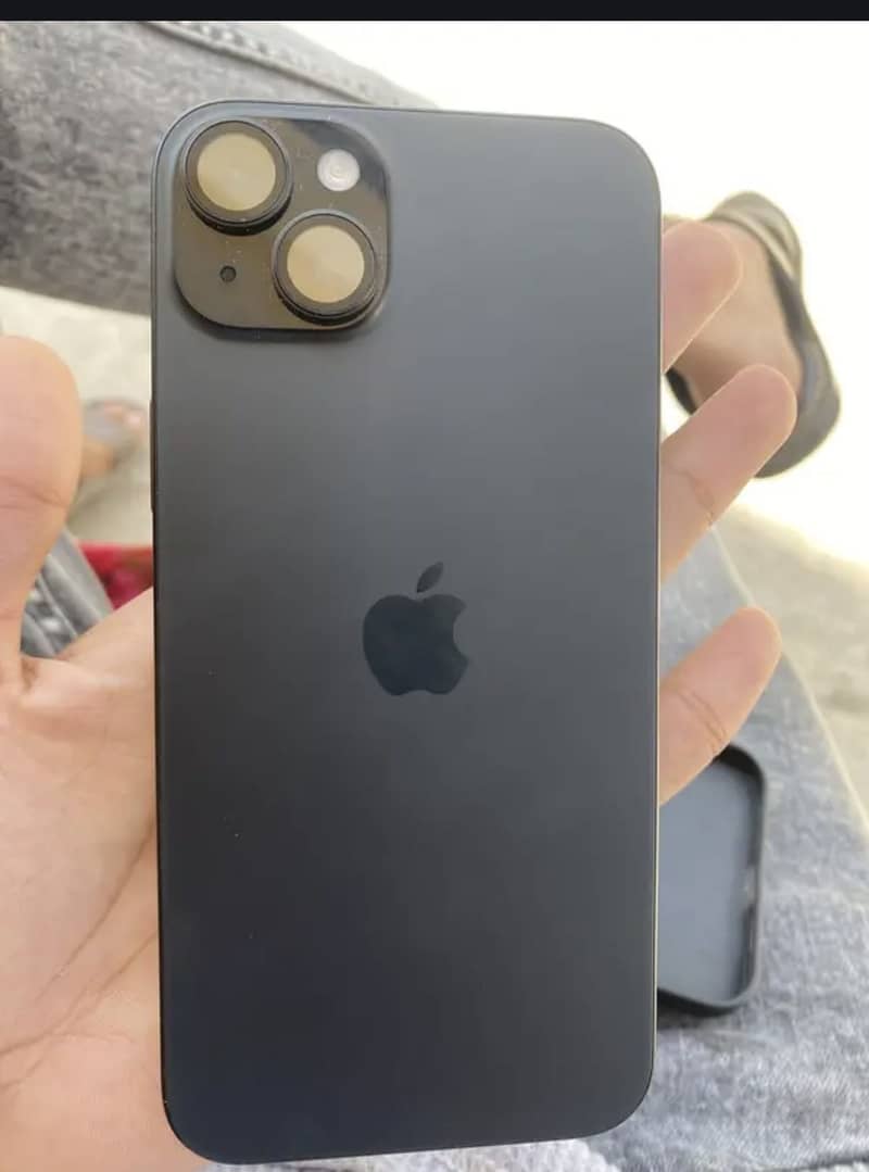 Apple iPhone 15 plus 1