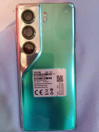 Tecno CAMON 40 Pro  8 + 8 . . . 256