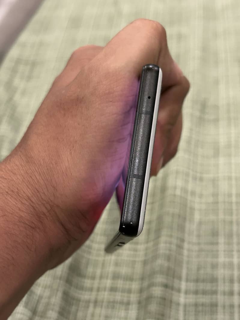 Google Pixel 6a 3