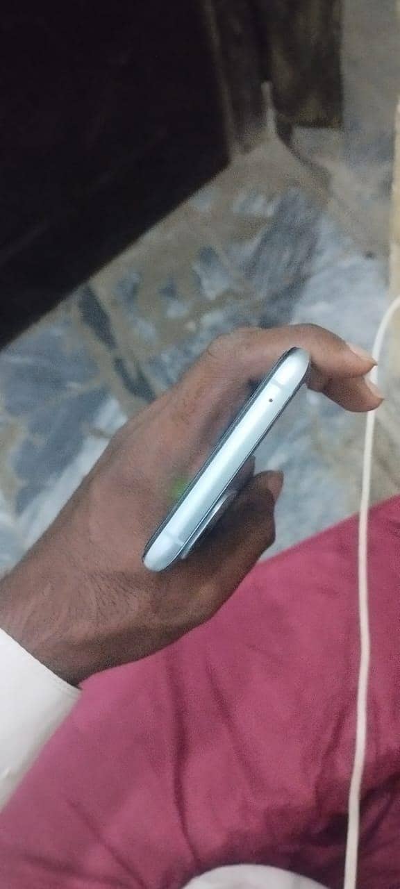 One Plus 9R 2