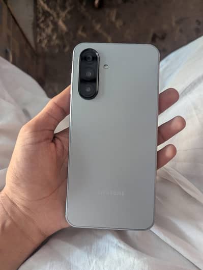 Samsung Mobile A17