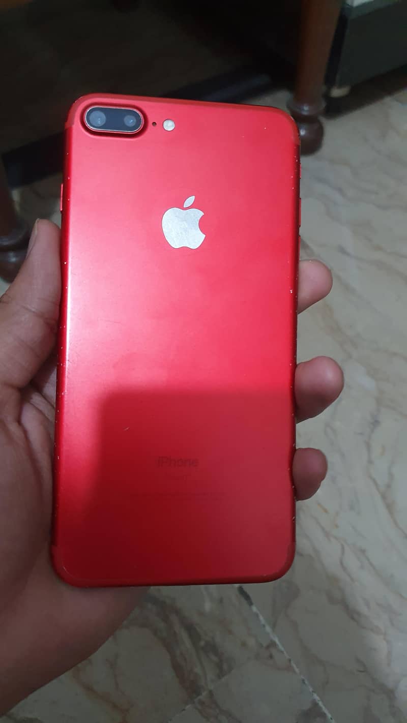 Apple iPhone 7 Plus 1