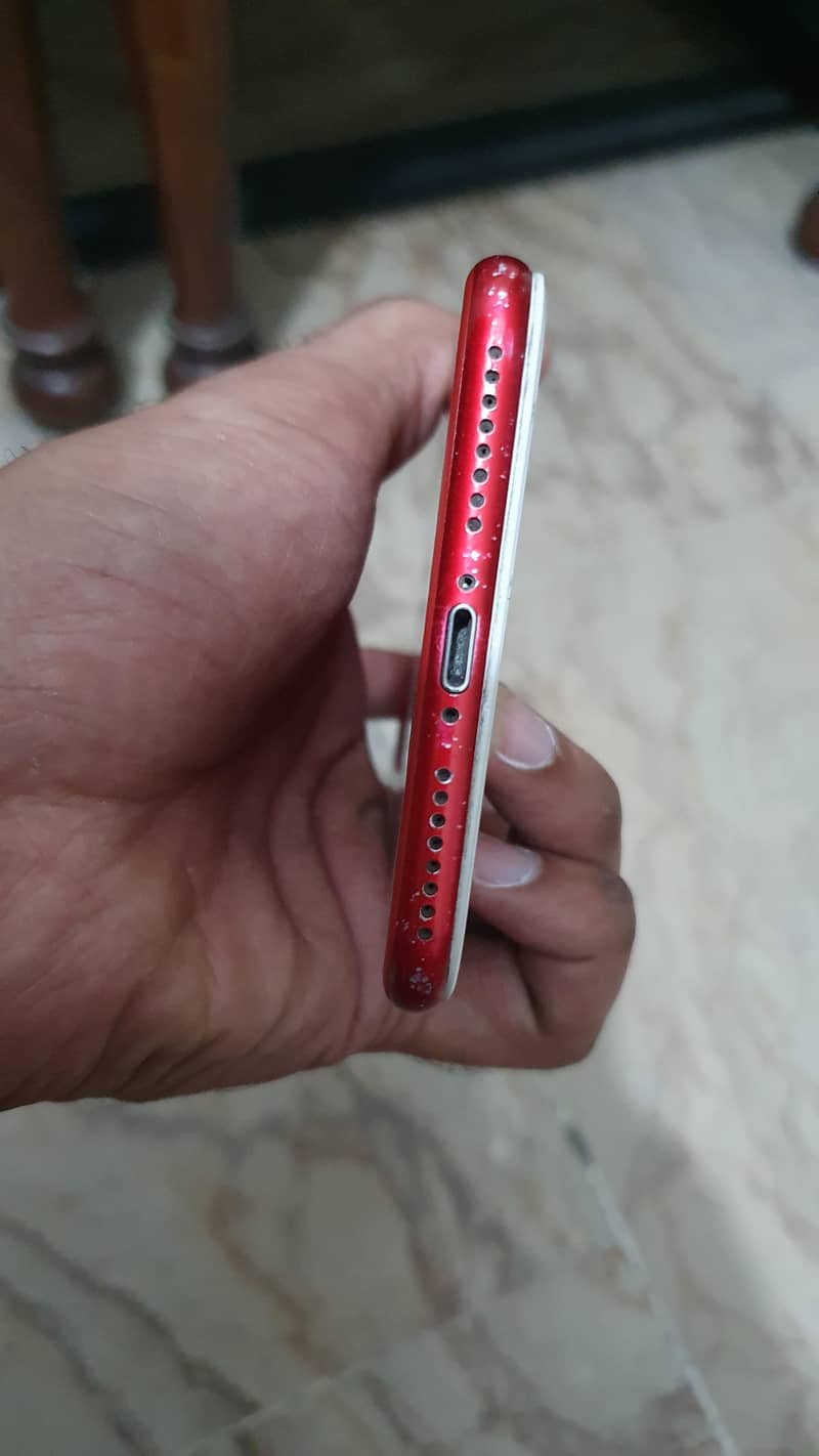 Apple iPhone 7 Plus 2