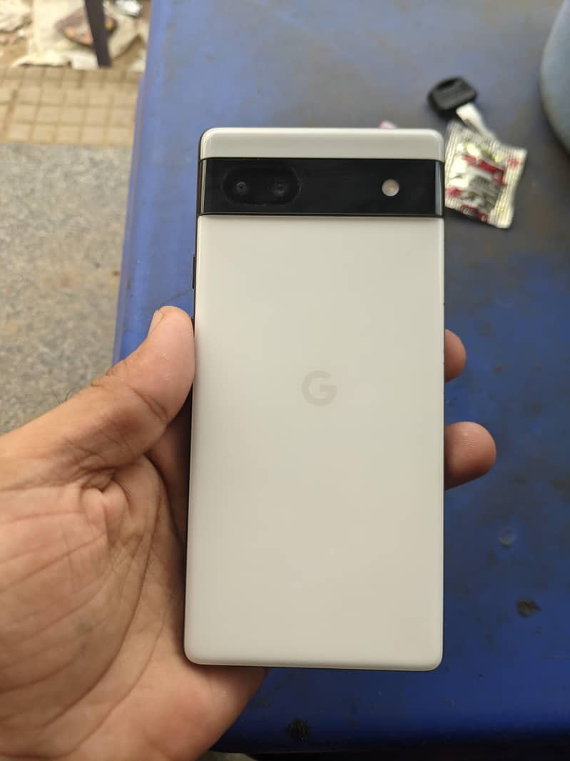 Google Pixel 6a 1