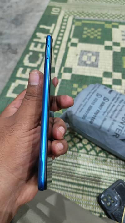 OPPO A16e