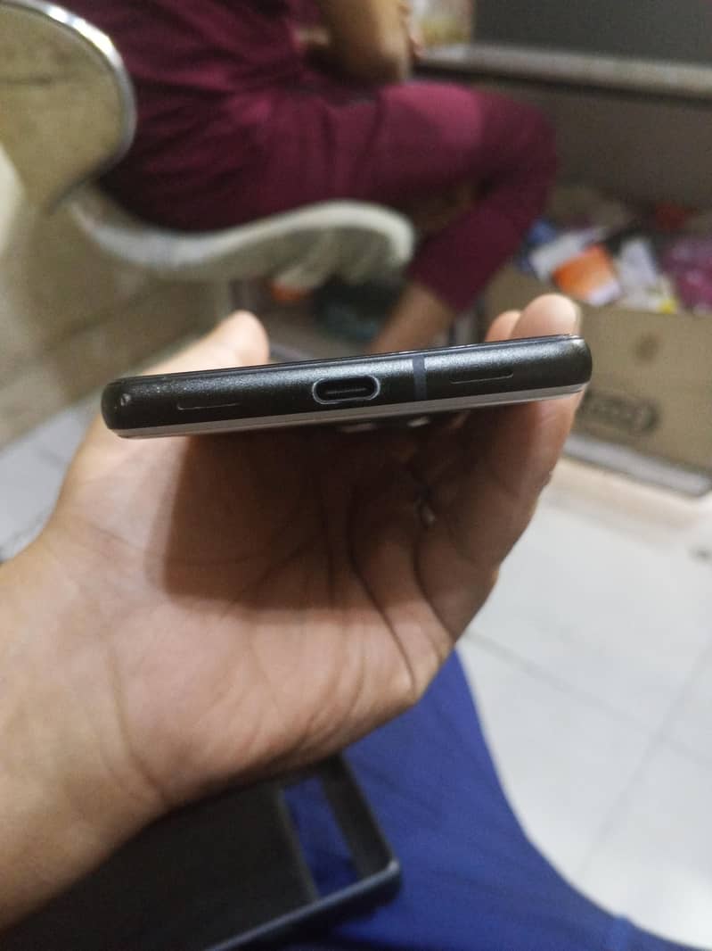 Google Pixel 6a 3