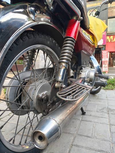 ma apna bike hi speed sale kar rha ho