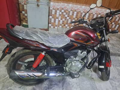 HONDA CB125F