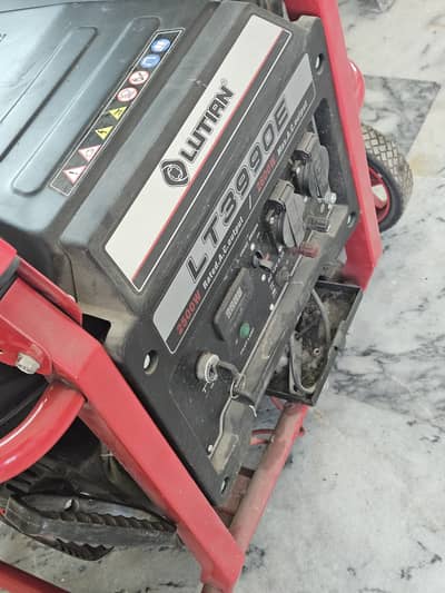 Lutian LT3900 2800W Petrol Generator – Excellent Condition