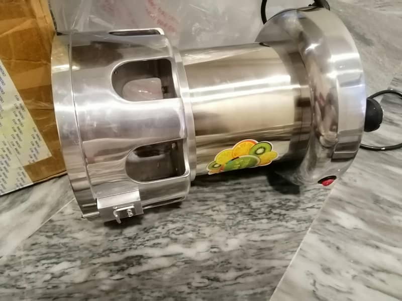 juicer machine 5