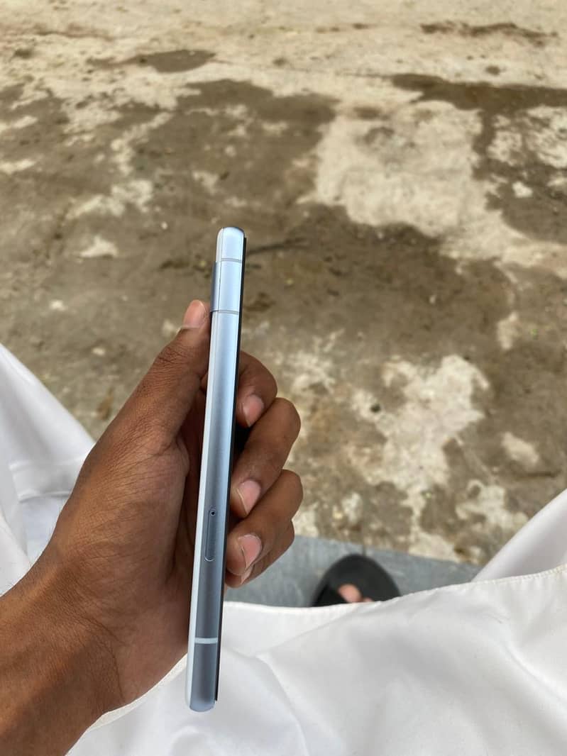 Google Pixel 7a 2