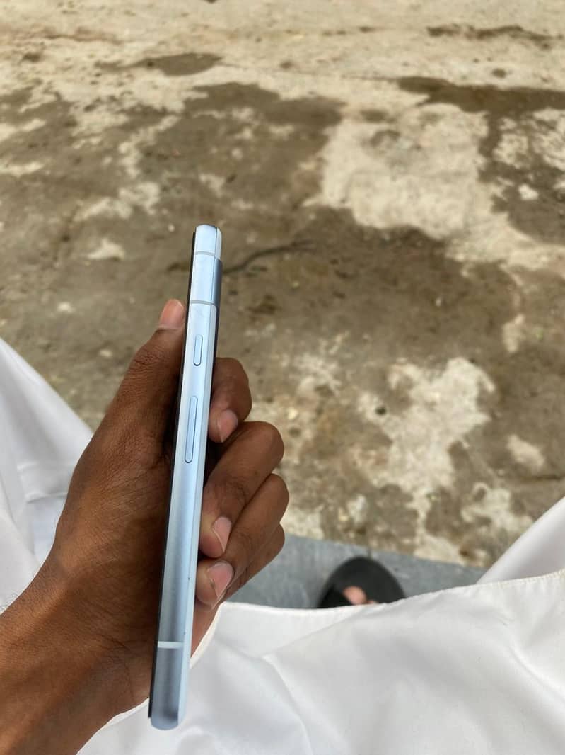 Google Pixel 7a 3