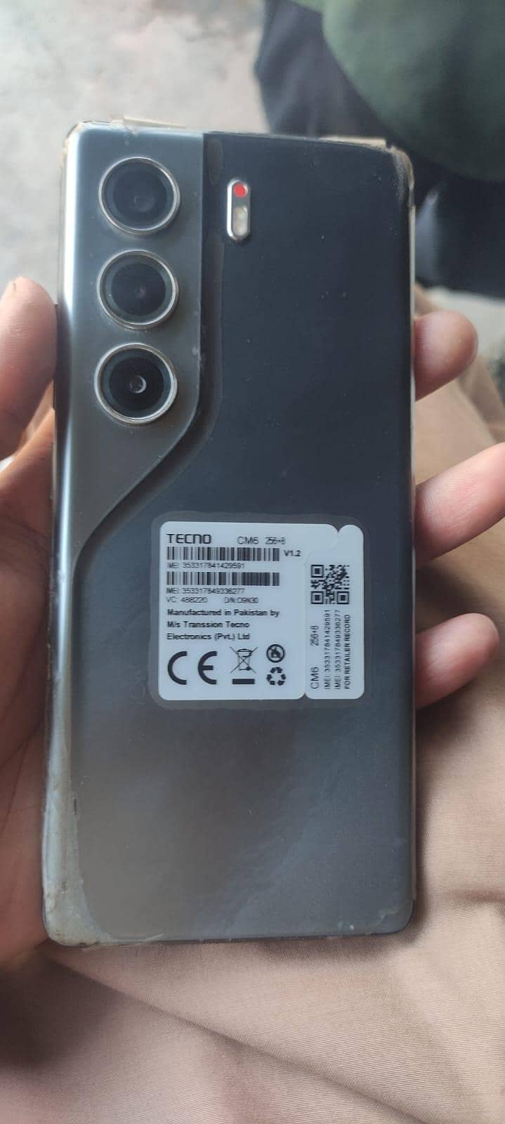 Tecno CAMON 40 Pro 1