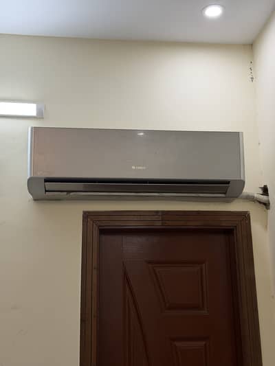 Gree 1.5 ton AC