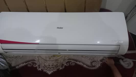 Hair 1.5 ton Dc inverter 100% ok running conditions Best cooling
