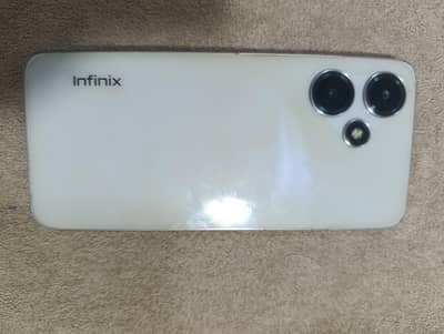 Infinix Hot 30 Play