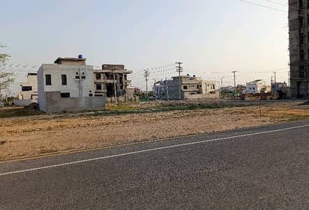 Reasonably-Priced Prime Location 8 Marla Commercial Plot In Central Park - Block A1, Lahore Is Available As Of Now