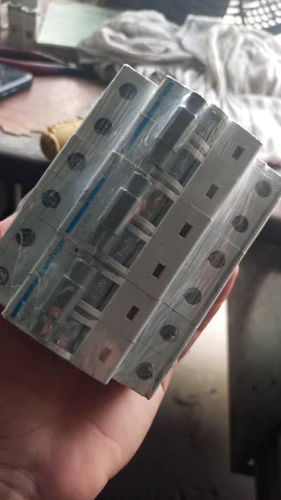 Hager 16amp dp